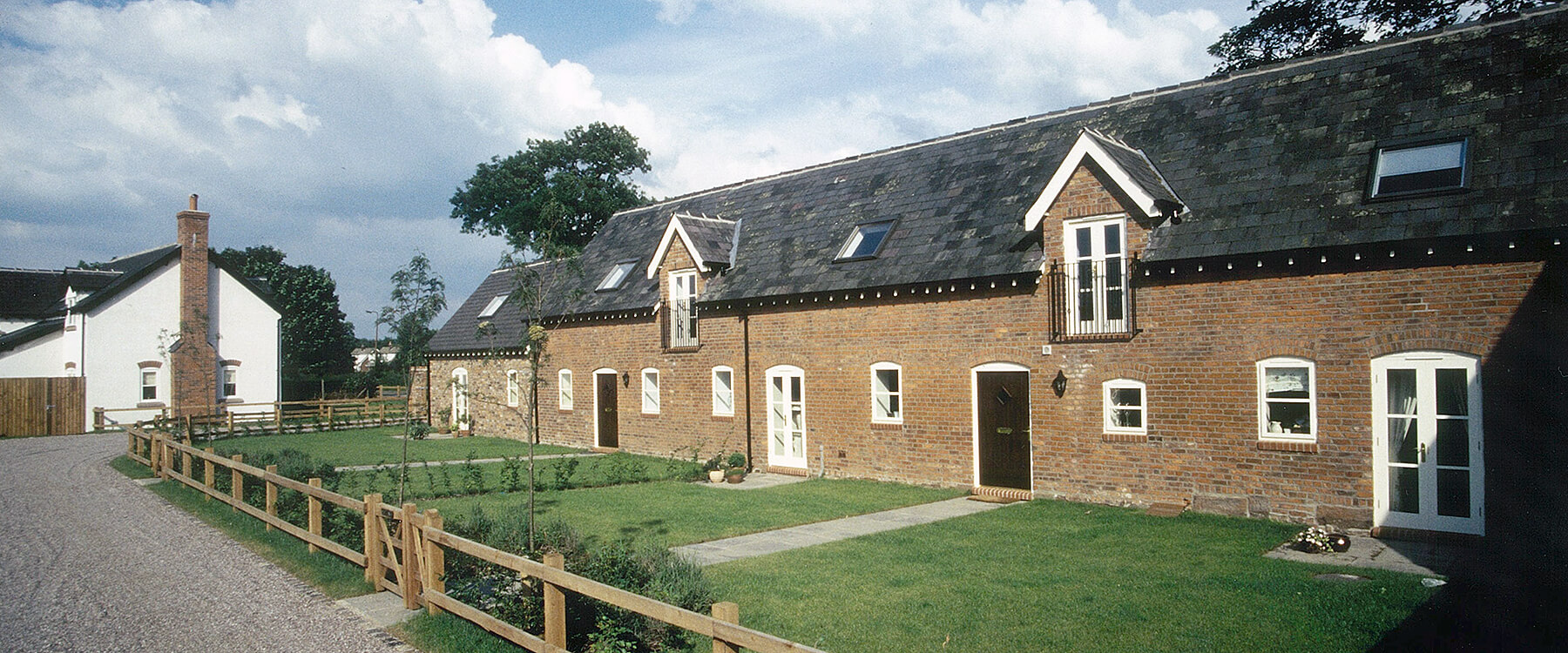 dove and swallow barn 01